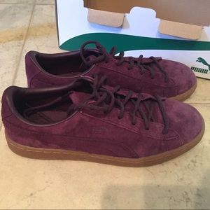 Suede basket pumas