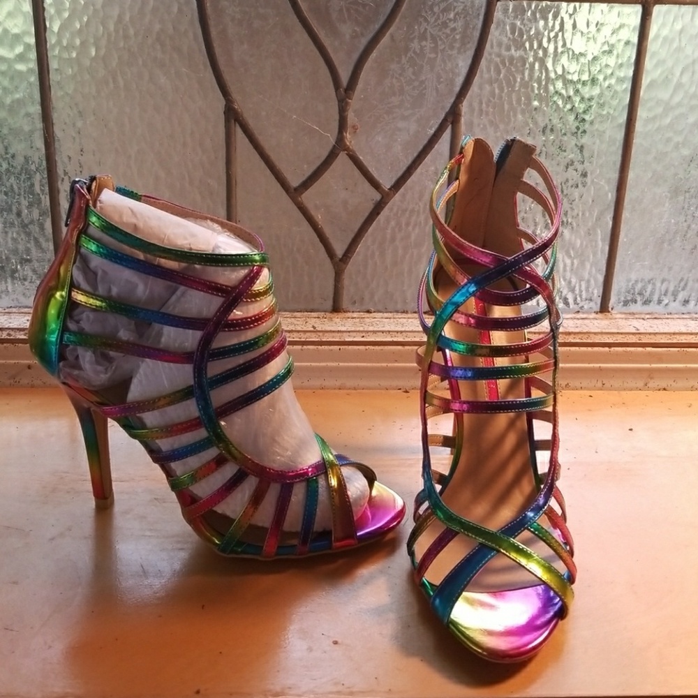 Shoe