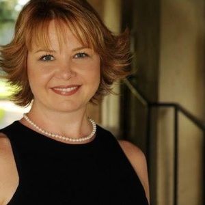 Meet your Posher, Tonya