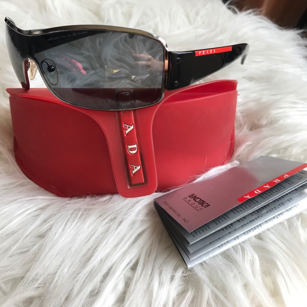 PRADA Sport Sunglasses SPS 52E