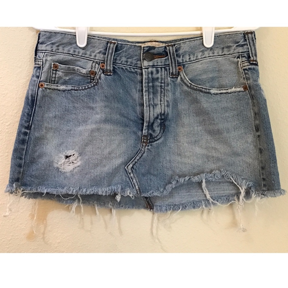HOLLISTER SKIRT!!!