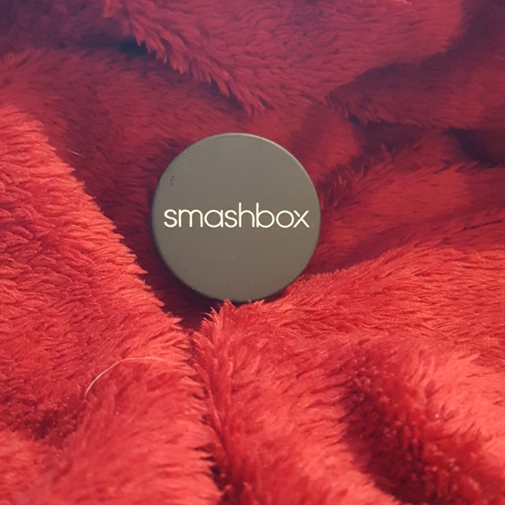 Smashbox cream eyeshadow