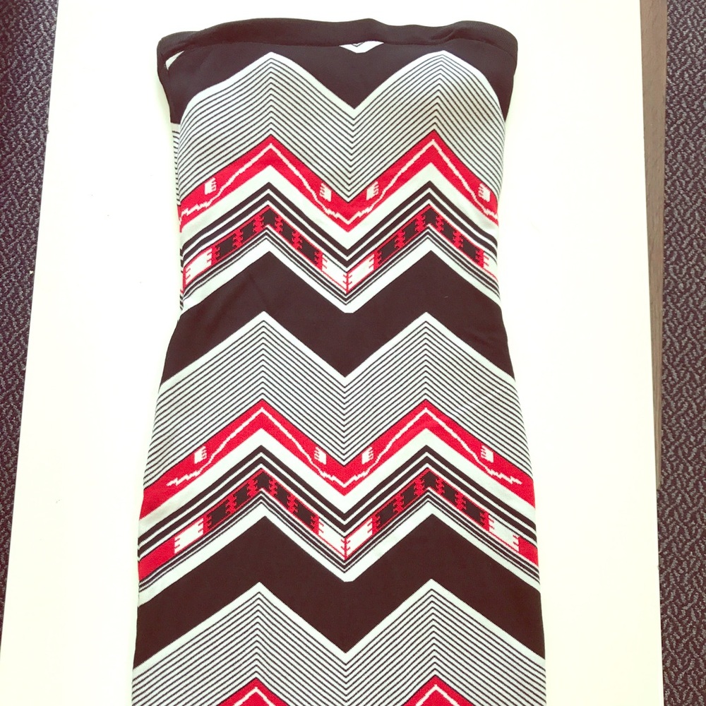 NEW XOXO Strapless Bodycon Dress Size M