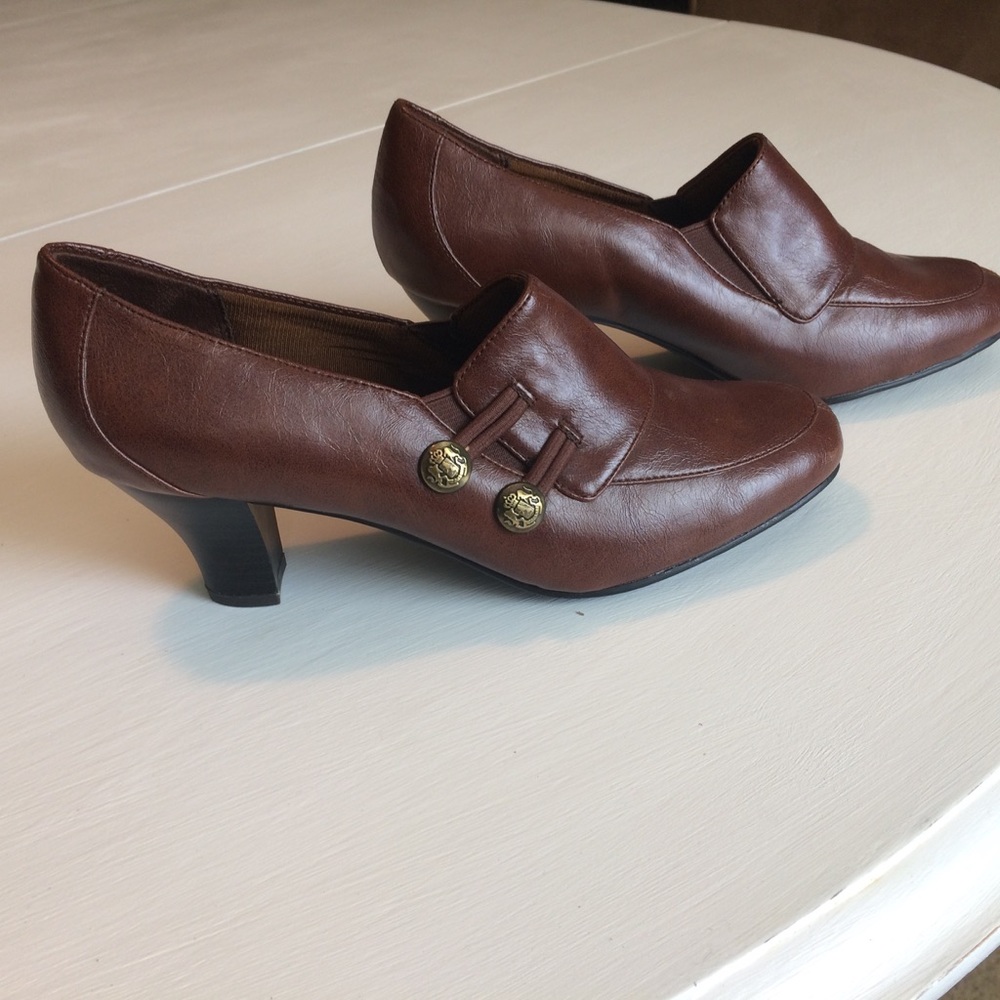 ~LIFE STRIDE~Soft System ALL DAY Comfort!
