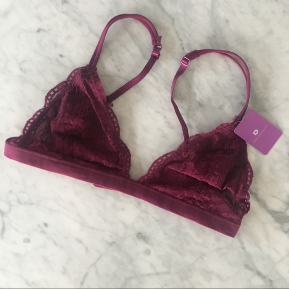 "Dalia" ll Maroon Lace Bralette - Picture 3 of 5