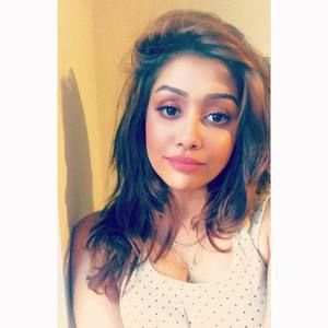 Meet your Posher, Farrah