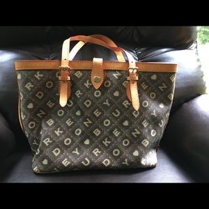 Dooney and Bourke Tote