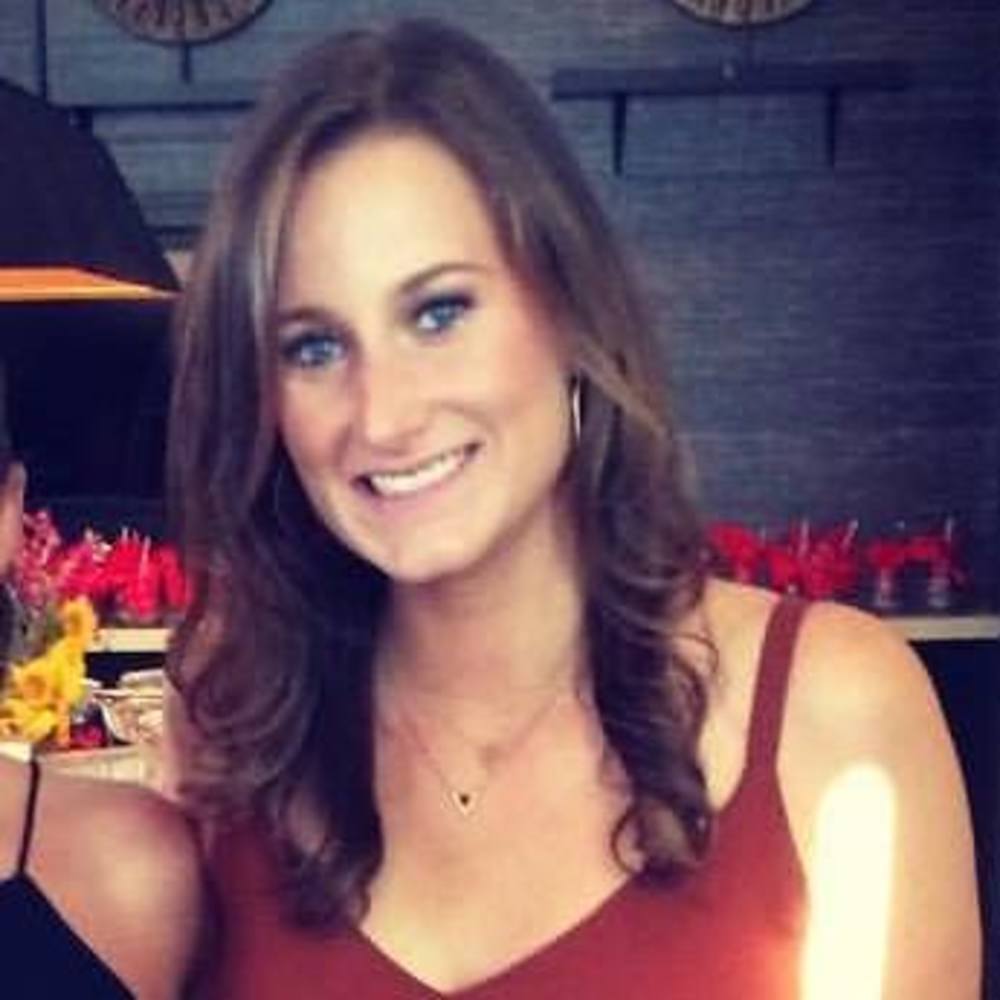 Meet your Posher, Carly