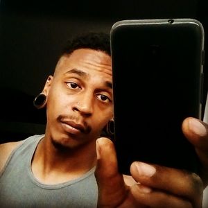 Meet your Posher, Thomas