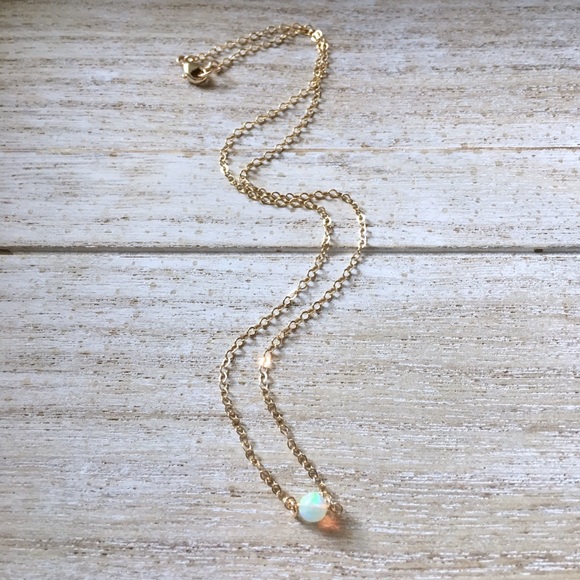 Minimalist Genuine Opal Choker - Picture 6 of 8