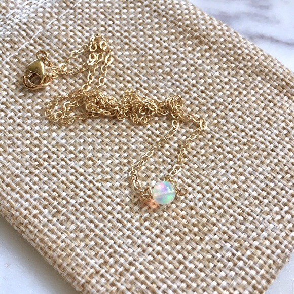 Minimalist Genuine Opal Choker - Picture 2 of 8