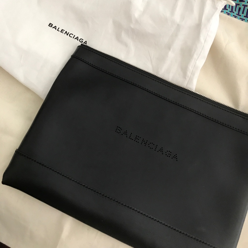 Balenciga Clutch