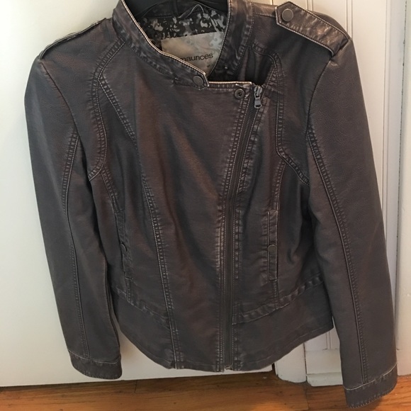 Grey jacket - Picture 3 of 5