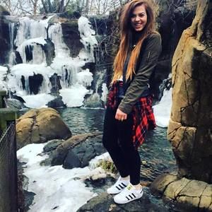 Meet your Posher, Rachel