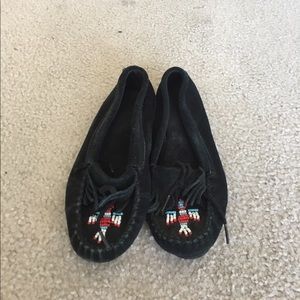 Mocassin slip on shoes