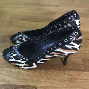 Donald J Pliner Heels