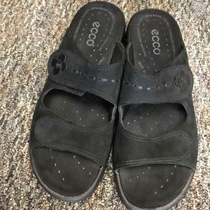 Black Ecco Sandals