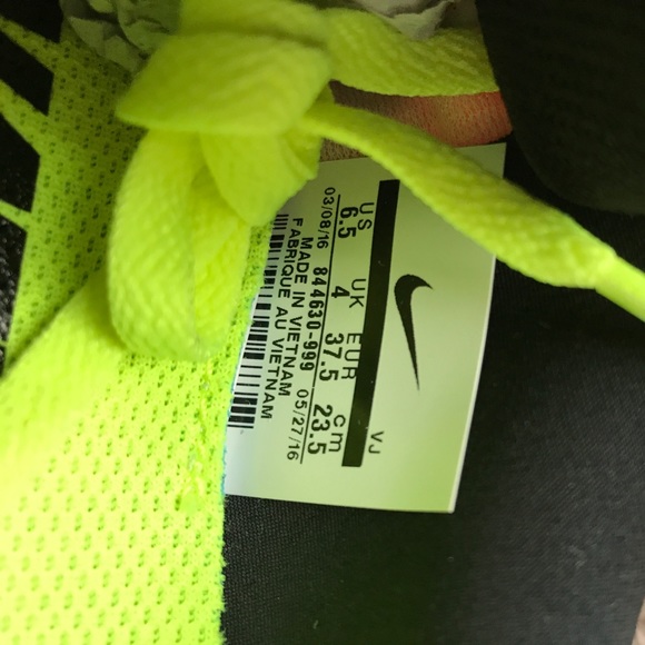 ๐ญHP๐ญNWT Nike free RN ๐ฌ - Picture 7 of 7