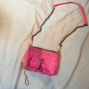 HOT PINK 👛 Rebecca Minkoff 👛