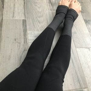 Athleta Pants - Athleta Plie leggings Athleta Pants - Athleta Plie leggings