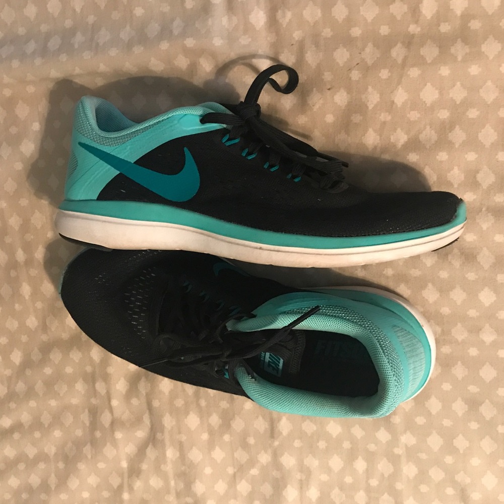 Nike fitsole running shoes! ✨✨✨