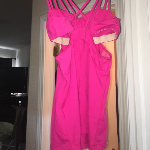 Lululemon tank top size 2 - Picture 2 of 4