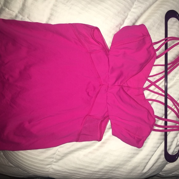 Lululemon tank top size 2 - Picture 3 of 4