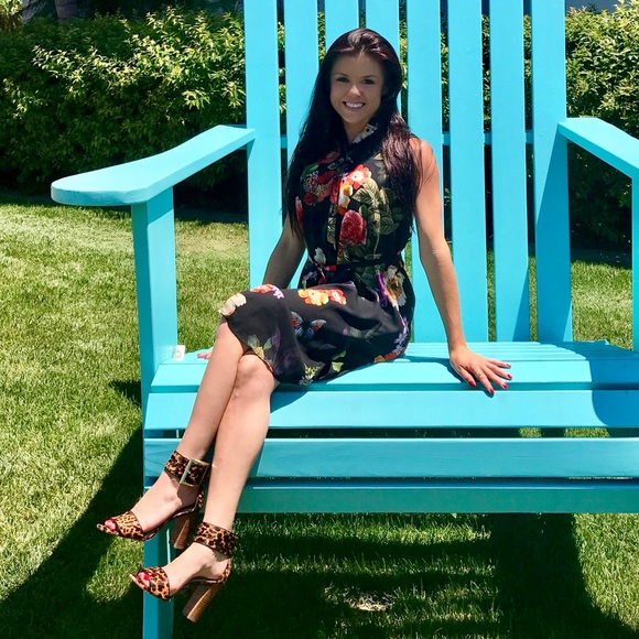 XS Alexia Admor Sleeveless Floral Shirt Dress - Picture 4 of 8