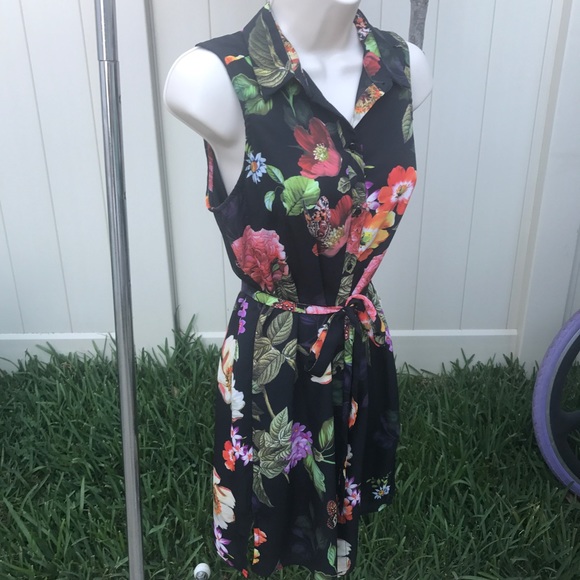 XS Alexia Admor Sleeveless Floral Shirt Dress - Picture 3 of 8