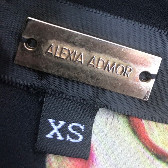 XS Alexia Admor Sleeveless Floral Shirt Dress - Picture 8 of 8