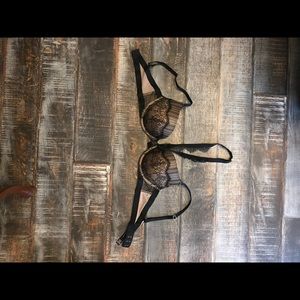 34C Victoria's Secret bra