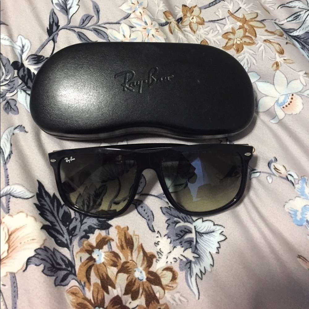 Ray bans