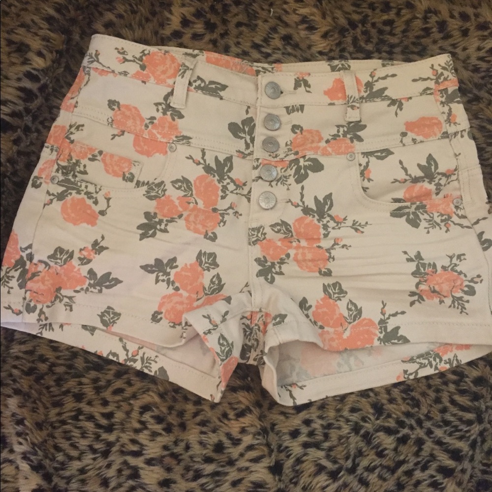 Cream and coral, peach high waisted button shorts