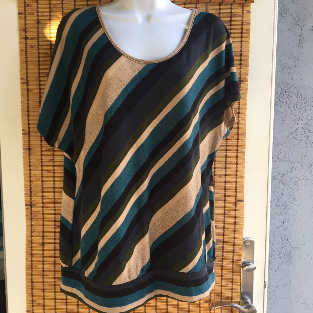 Women's striped casual top