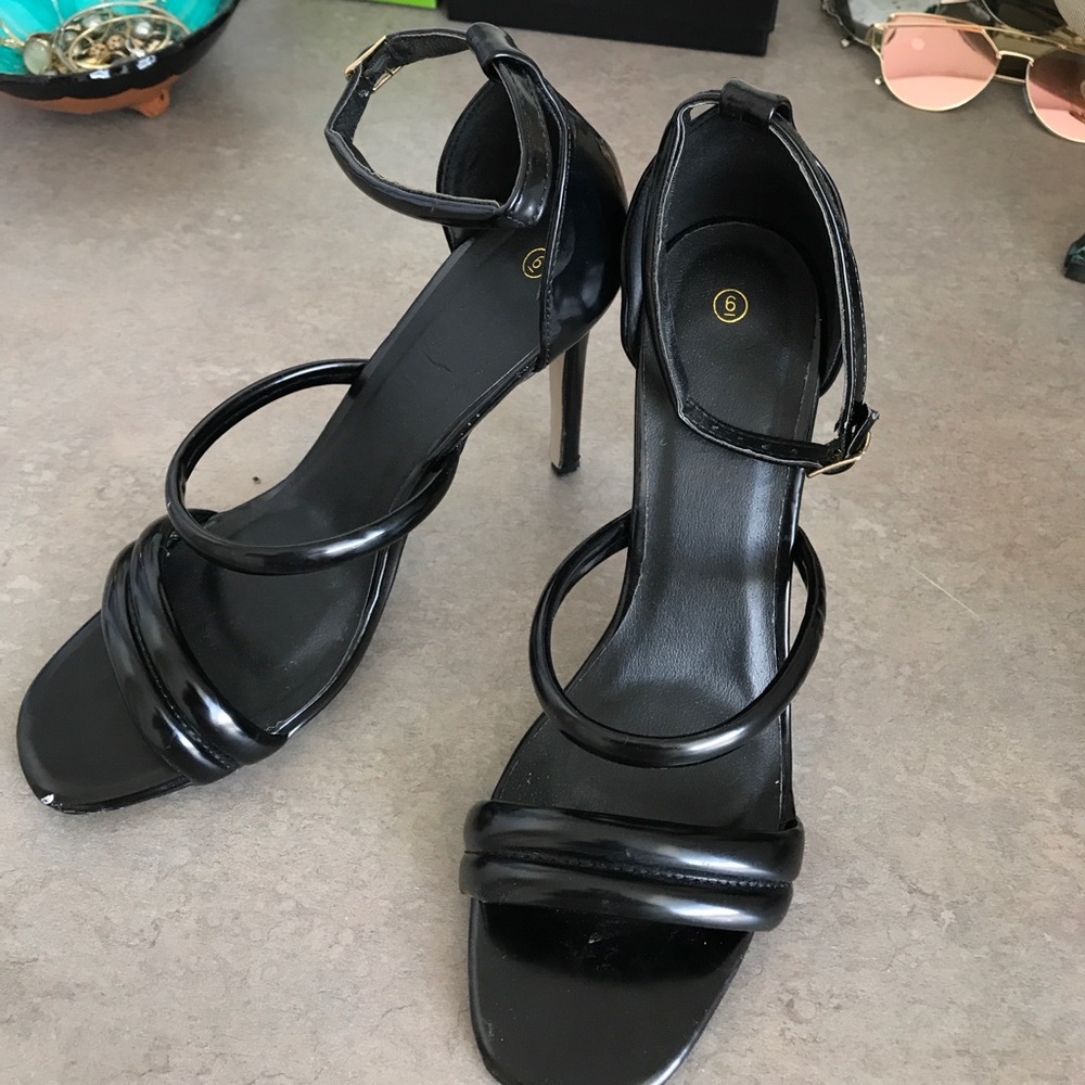 Black strappy heels