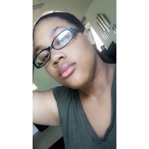 Meet your Posher, Skyla