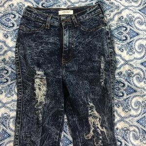 Super high waisted jeans