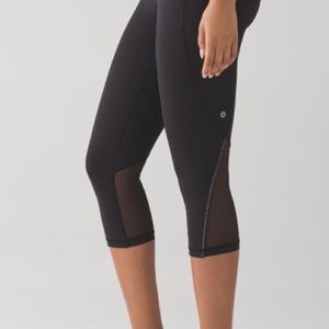 Lululemon Free Runner Crops