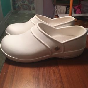 White Crocs size 8