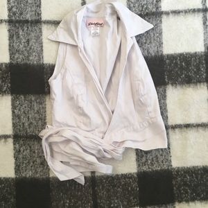 Dixiefried white wrap top