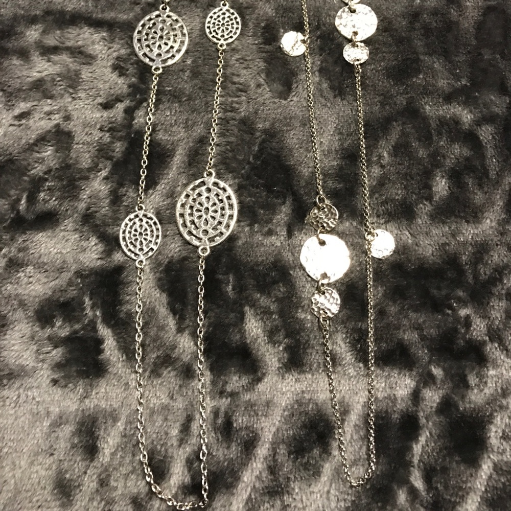Set of two necklaces