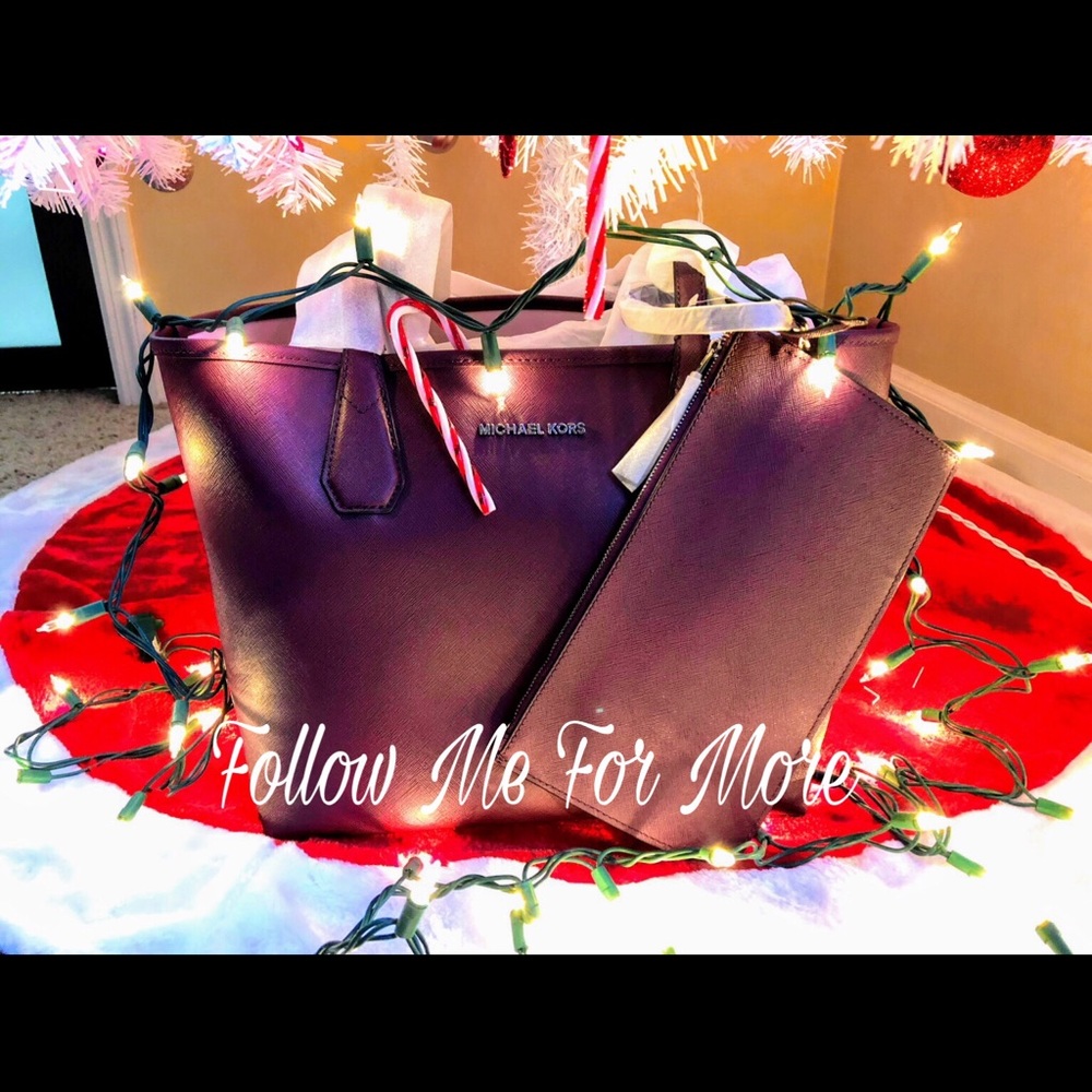 🎄Michael Kors Candy Reversible Tote🎅🏼