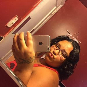 Meet your Posher, Sade