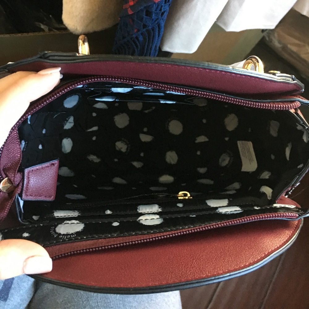 🆕Harley Burgundy Melie Bianco Round Crossbody - Picture 7 of 8