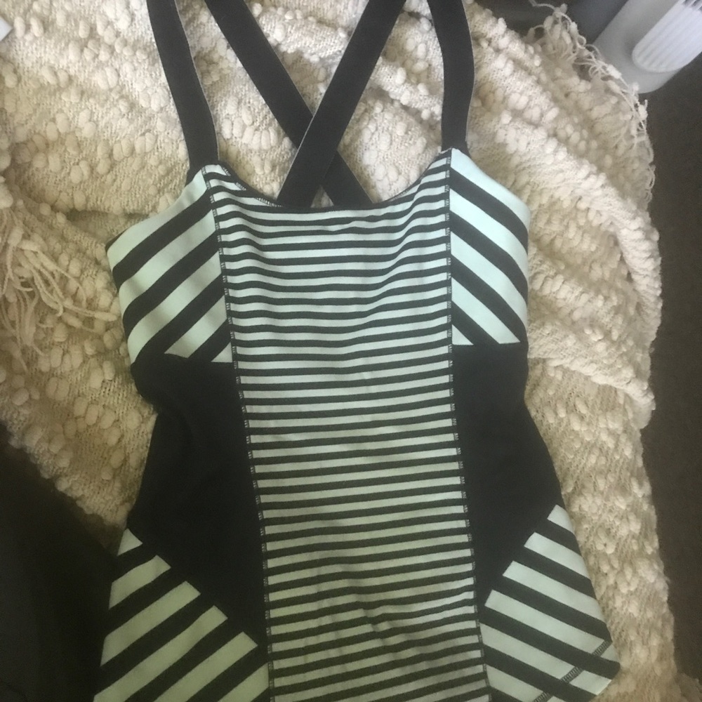 ⚡️REDUCED PRICE ⚡️NWOT Lululemon Workout Top