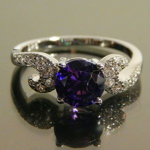 Sterling Silver Solitaire Amethyst Ring