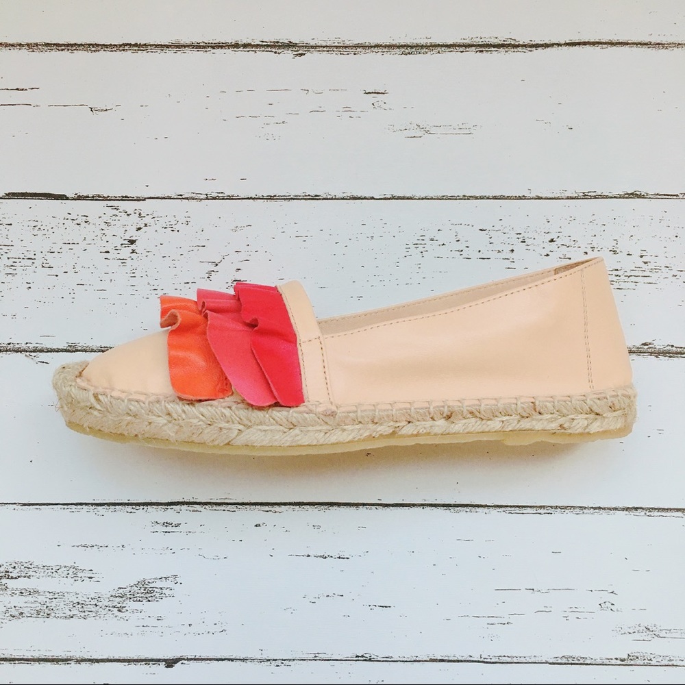 SOLD! Anthropologie  ruffle espadrilles flats - Picture 4 of 6