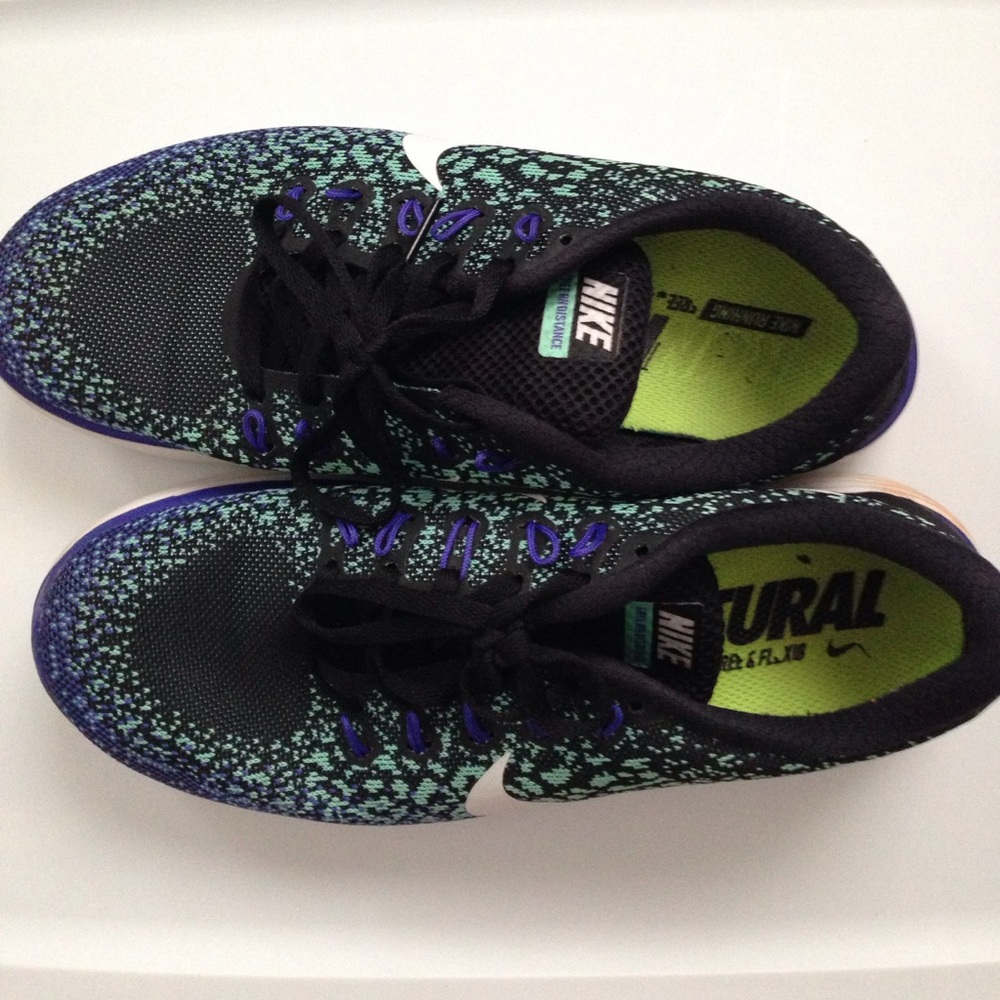 Women's Nike Free Rn Distance 8.5
