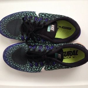 Women's Nike Free Rn Distance 8.5