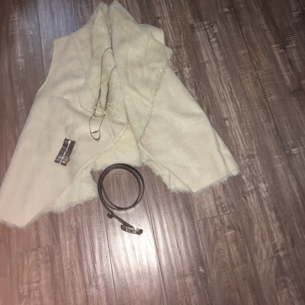 W.D.NY Waterfall sleeve jacket .